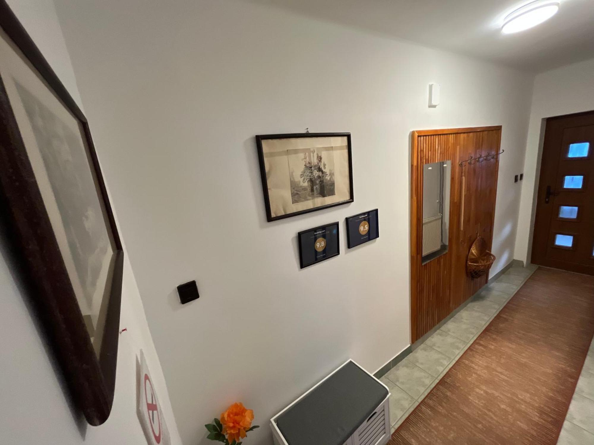 Orsi House Apartment โซมบ็อตเฮย์ ภายนอก รูปภาพ
