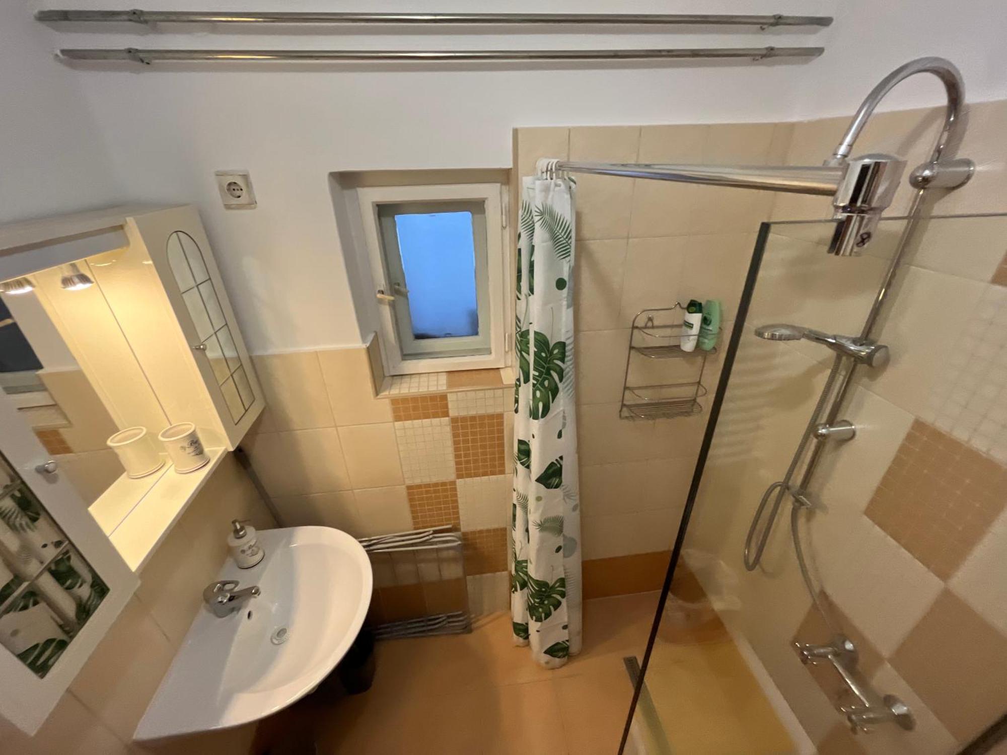 Orsi House Apartment โซมบ็อตเฮย์ ภายนอก รูปภาพ